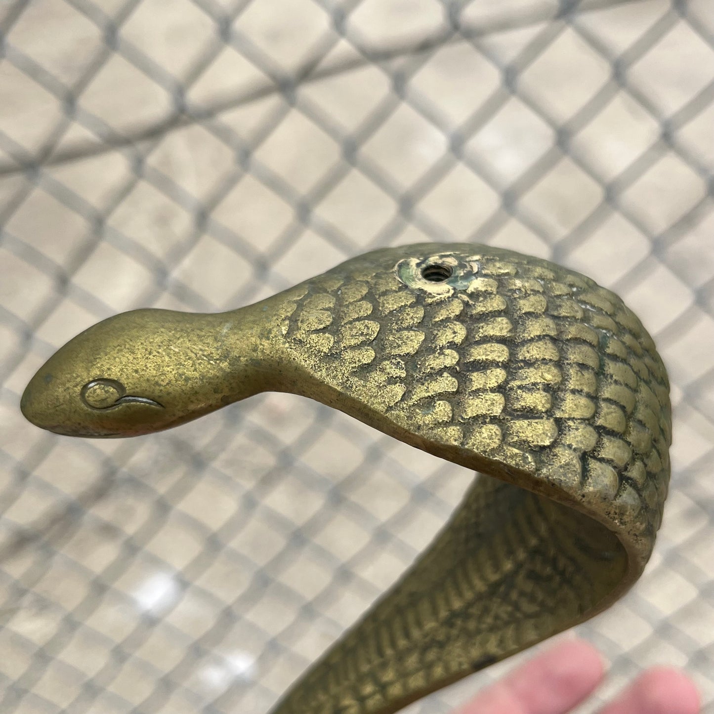 Vintage brass cobra candle holder. (Missing hardware)