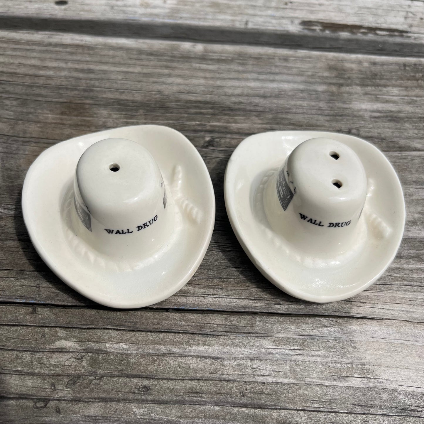 Vintage Wall Drug cowboy hat salt n’ pepper shakers.