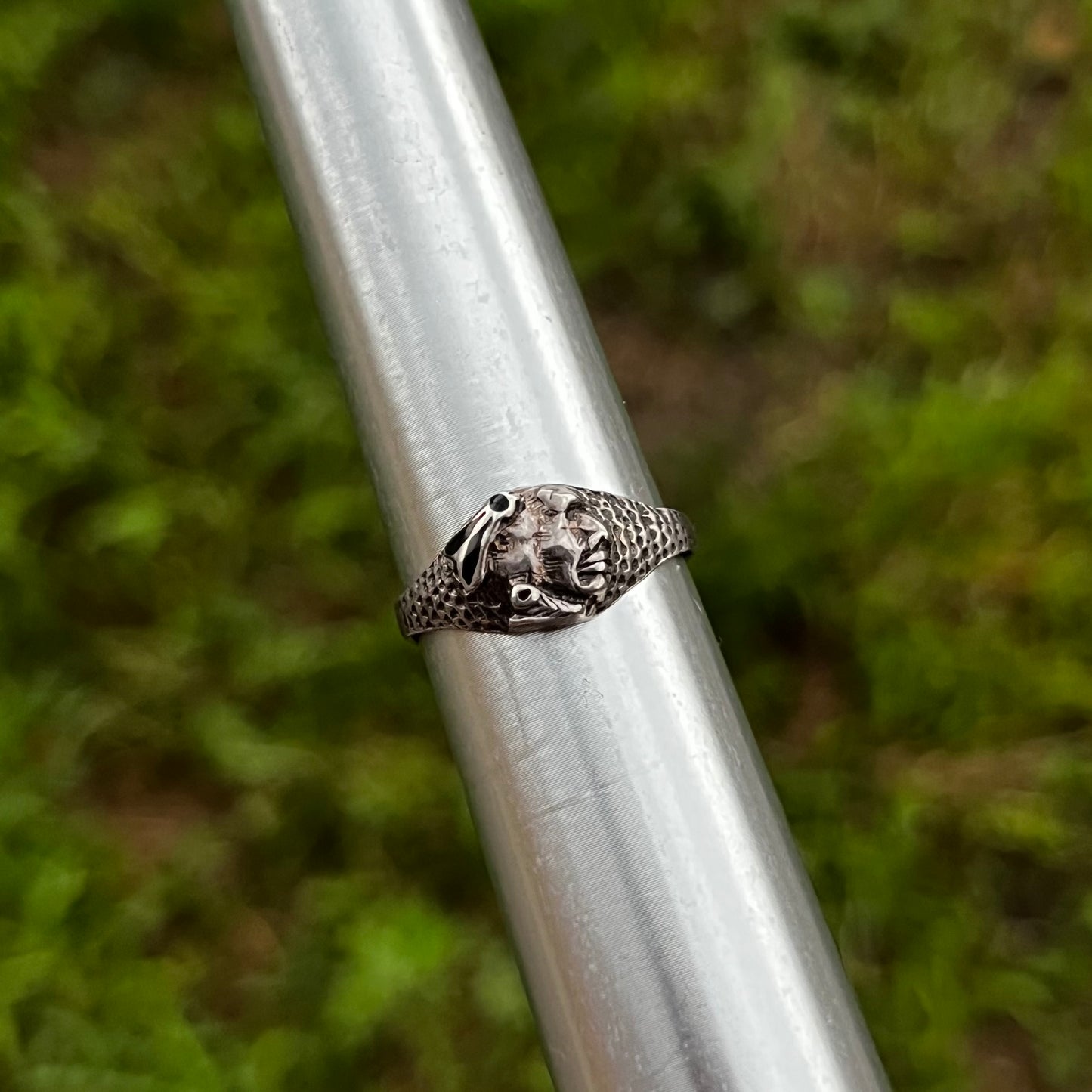 Vintage Sterling silver Apache ring. Size 8.