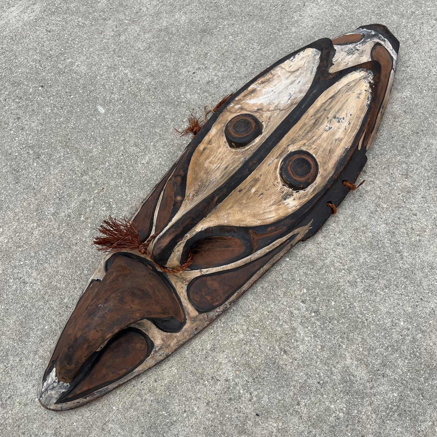 Vintage hand crafted Sepik Mwai mask.