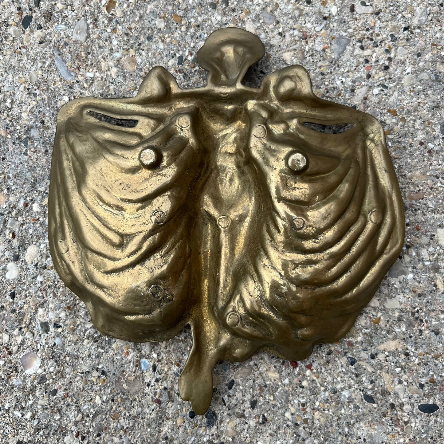 Early 1900s Brass art nouveau trinket dish.