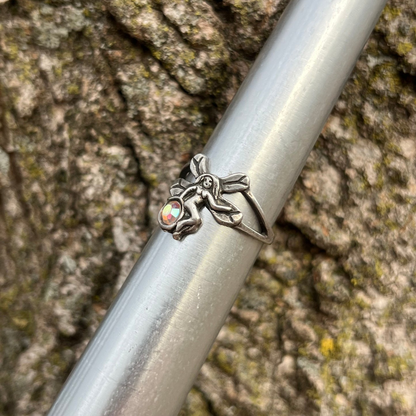 Vintage sterling silver fairy ring. Size 6.75.