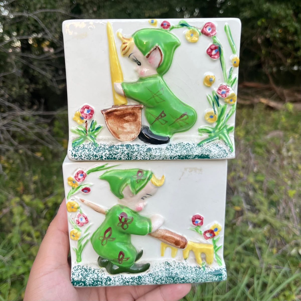 Vintage Pixie Elves wall pocket set.