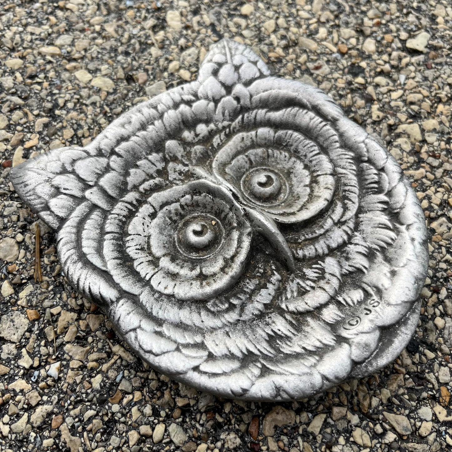 Vintage alluminum owl dish.