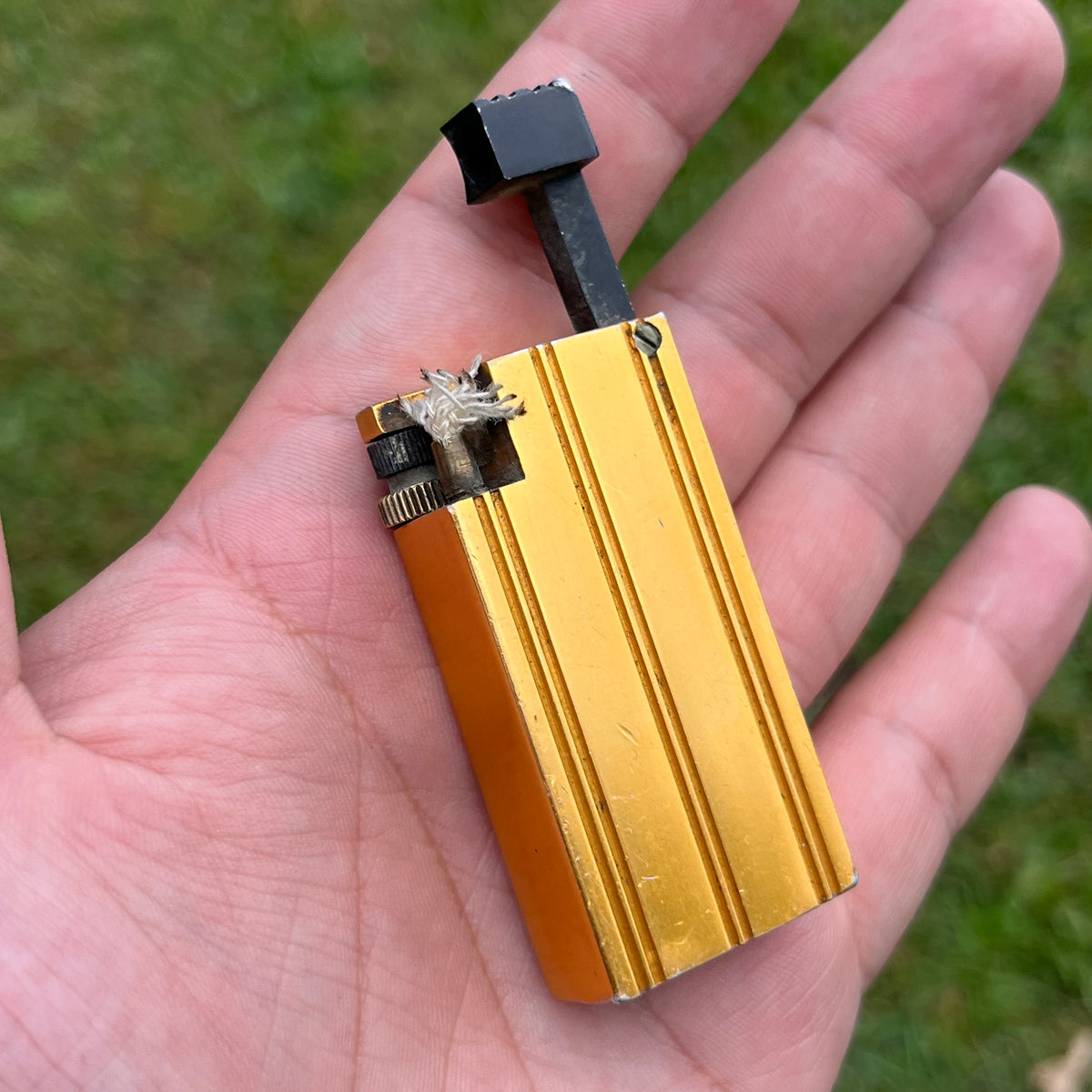 1950s Delite block lighter.