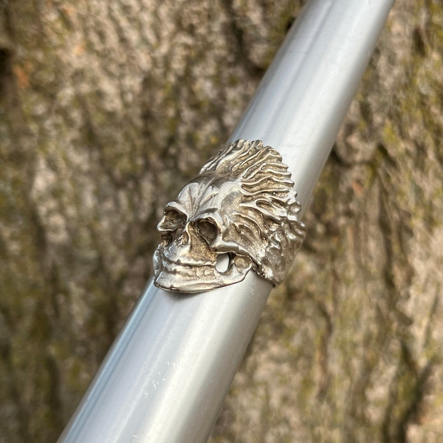 Vintage sterling silver big chief Skully ring. Size 11.75.