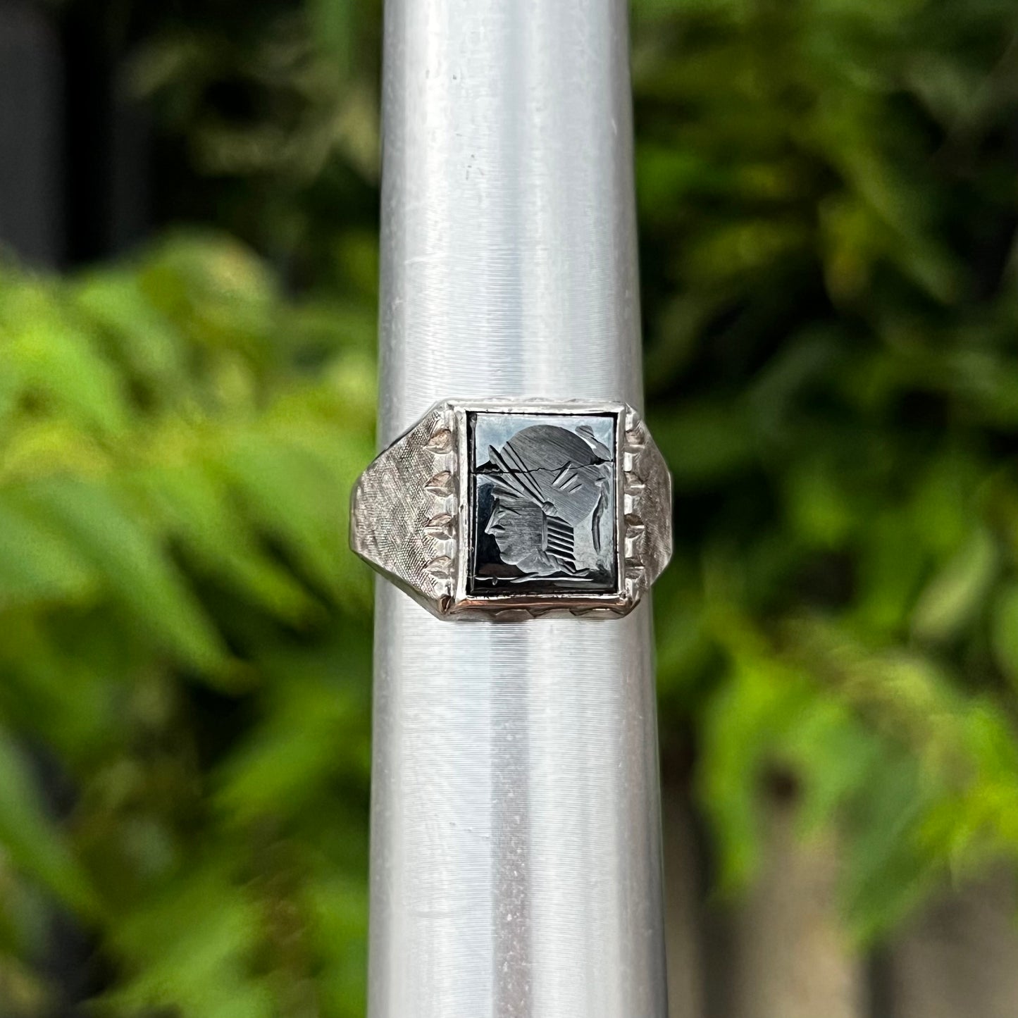 Vintage Sterling silver Hematie centurion ring. Size 10. (Cracked)