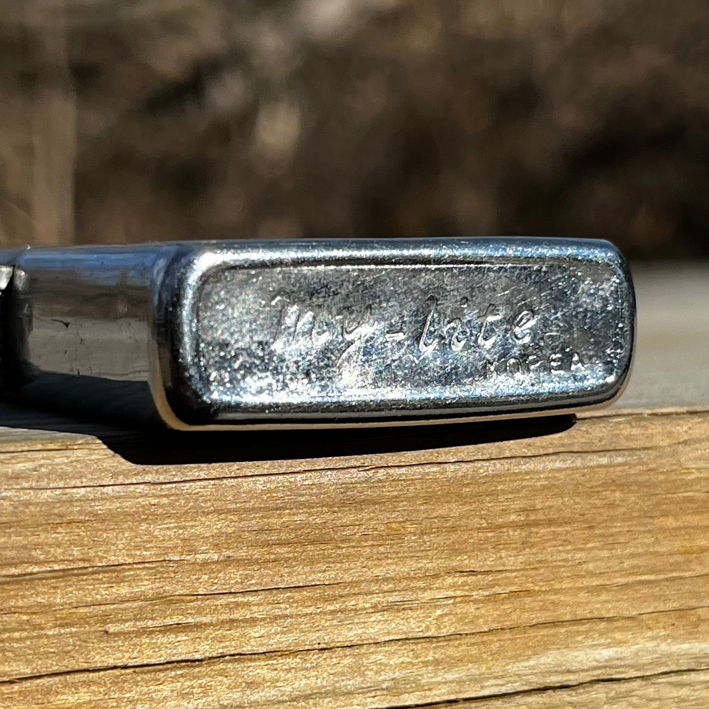 Vintage Lodge 779 flip lighter.