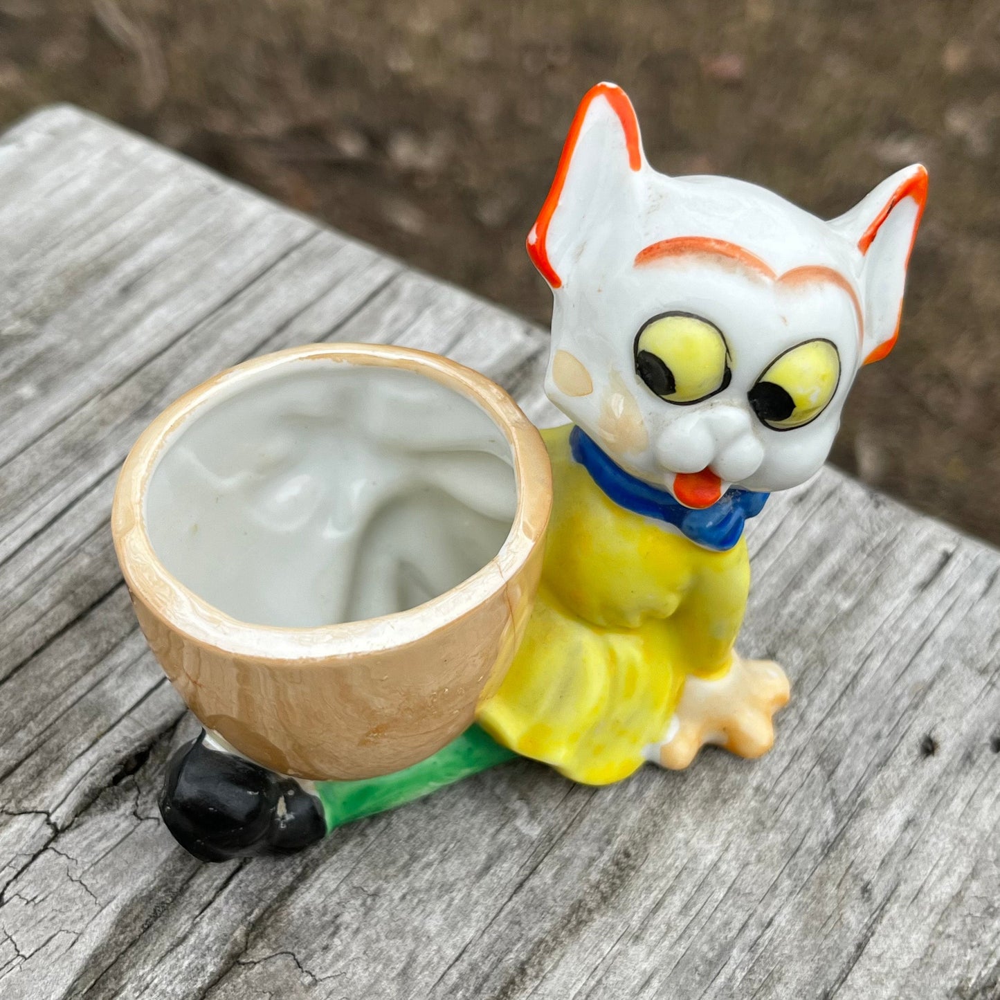 1940s Kitty cat planter.