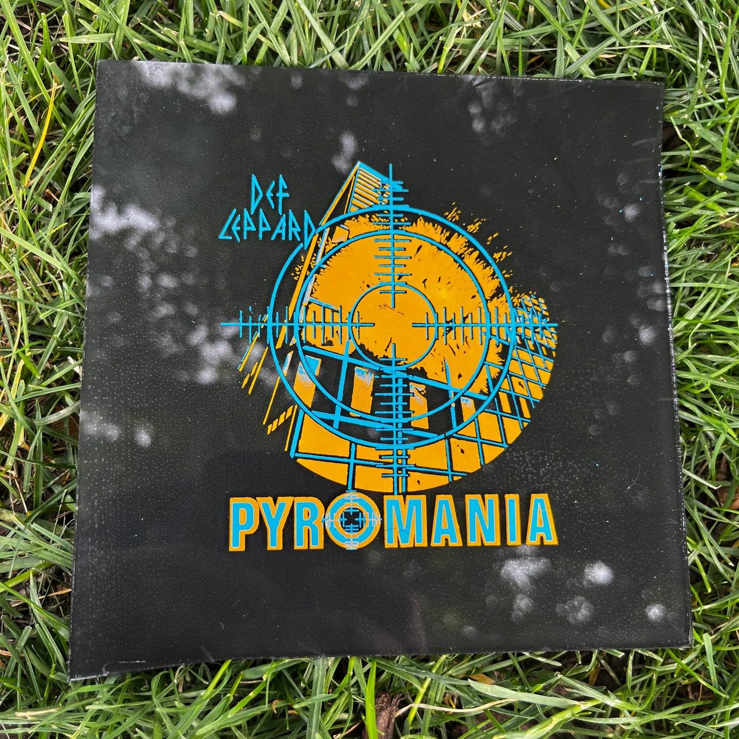 1980s Def Leppard "Pyromania" carnival glass.