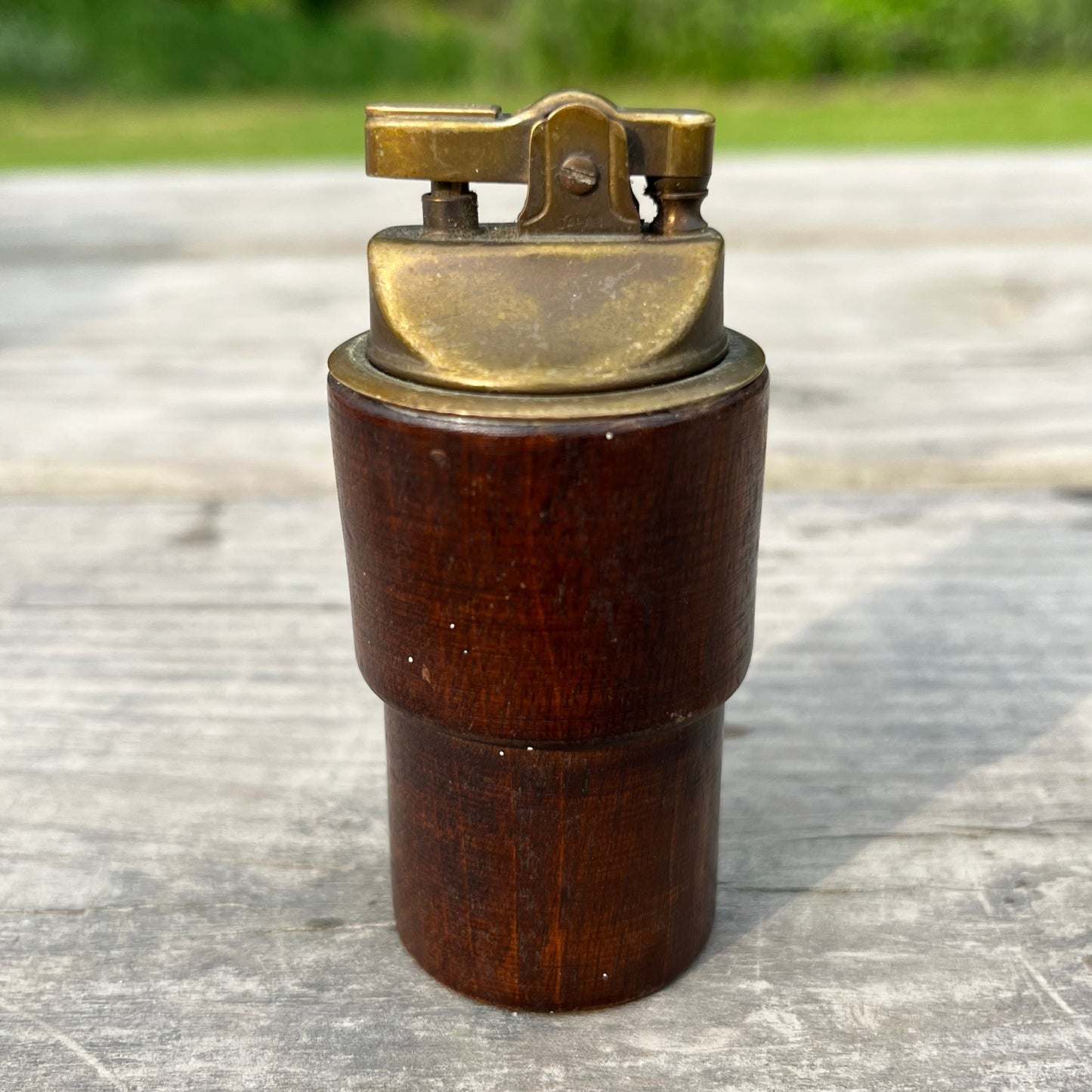 1950s Wooden tabletop lighter.