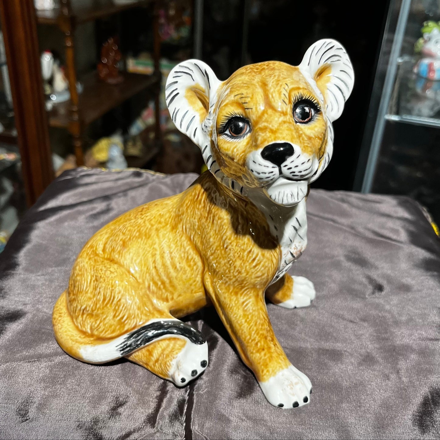 Vintage ceramic lion cub.