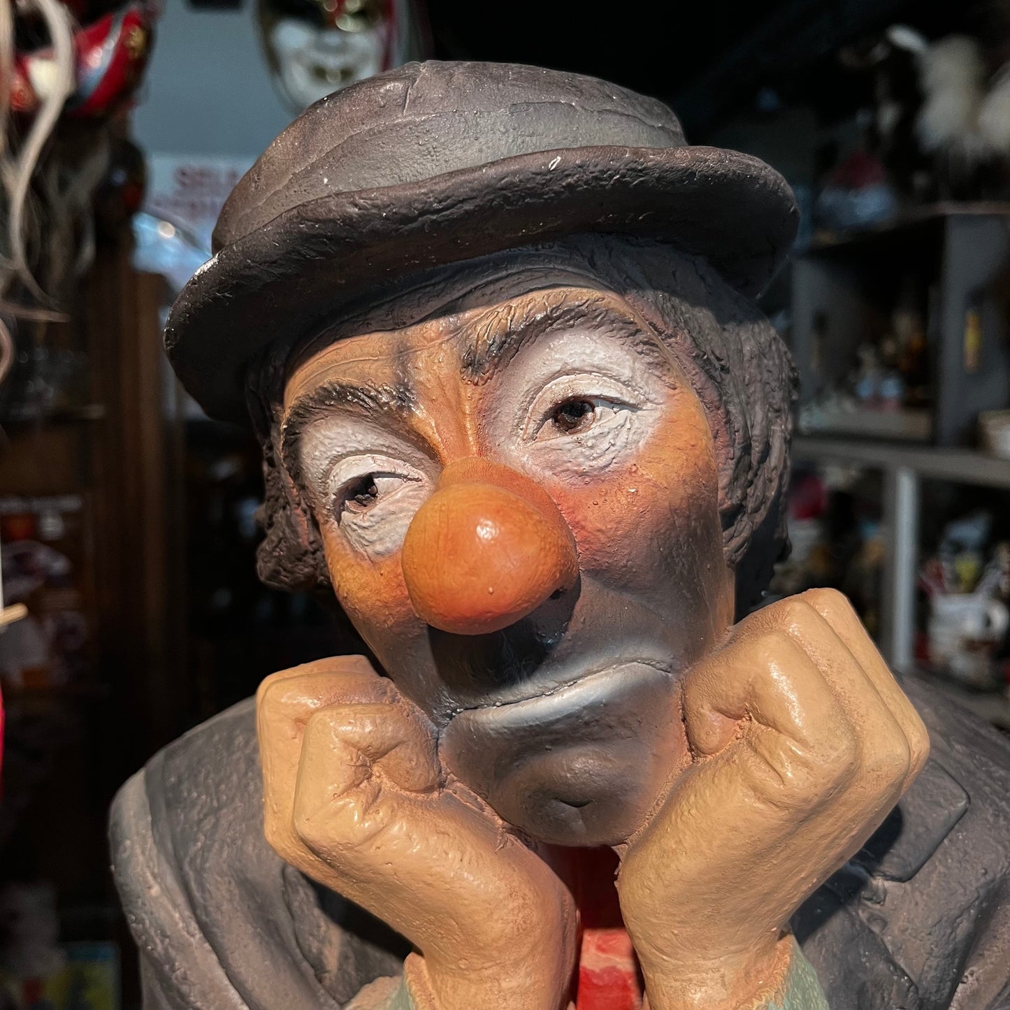 1987 Emmet Kelly Jr. bust.