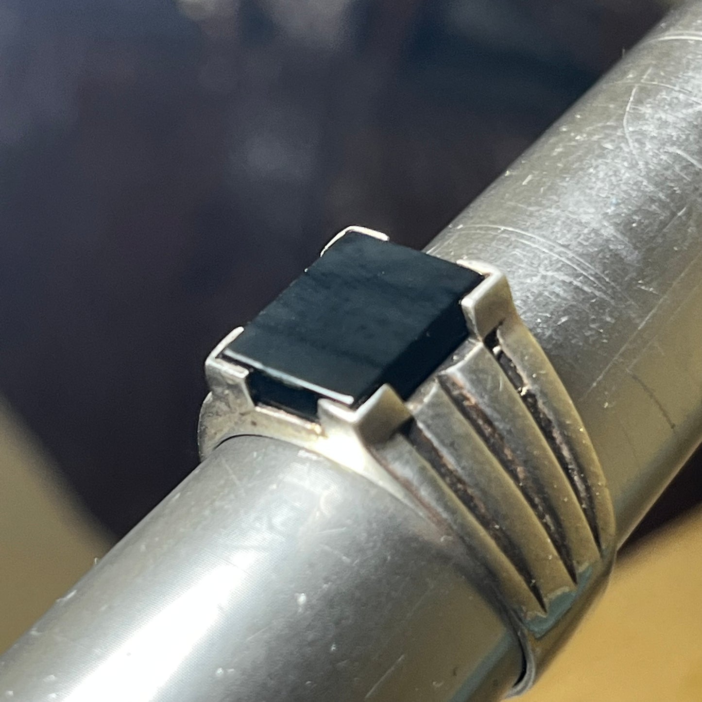 Vintage sterling silver black agate signet ring. Size 11.5