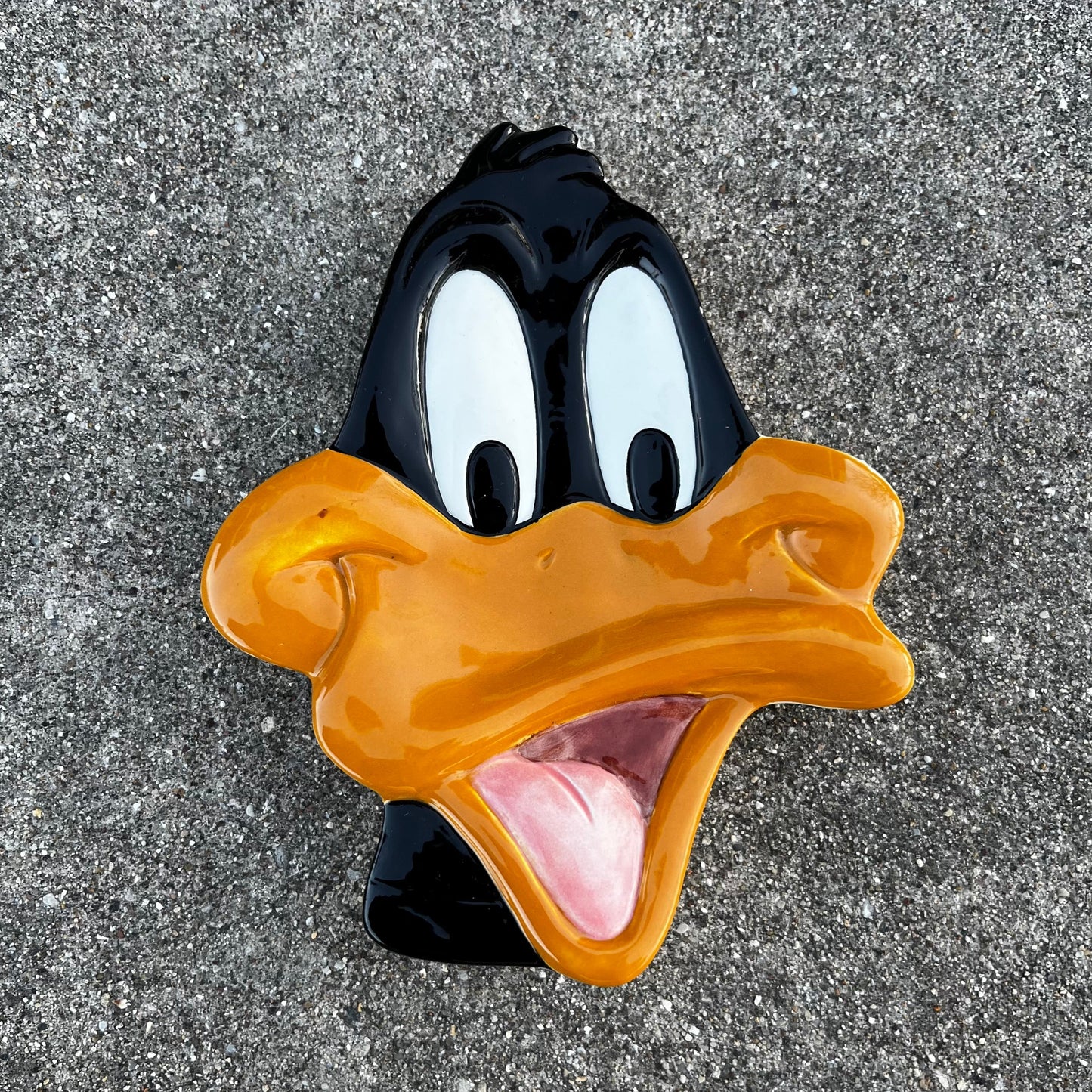 1993 Daffy duck dish.