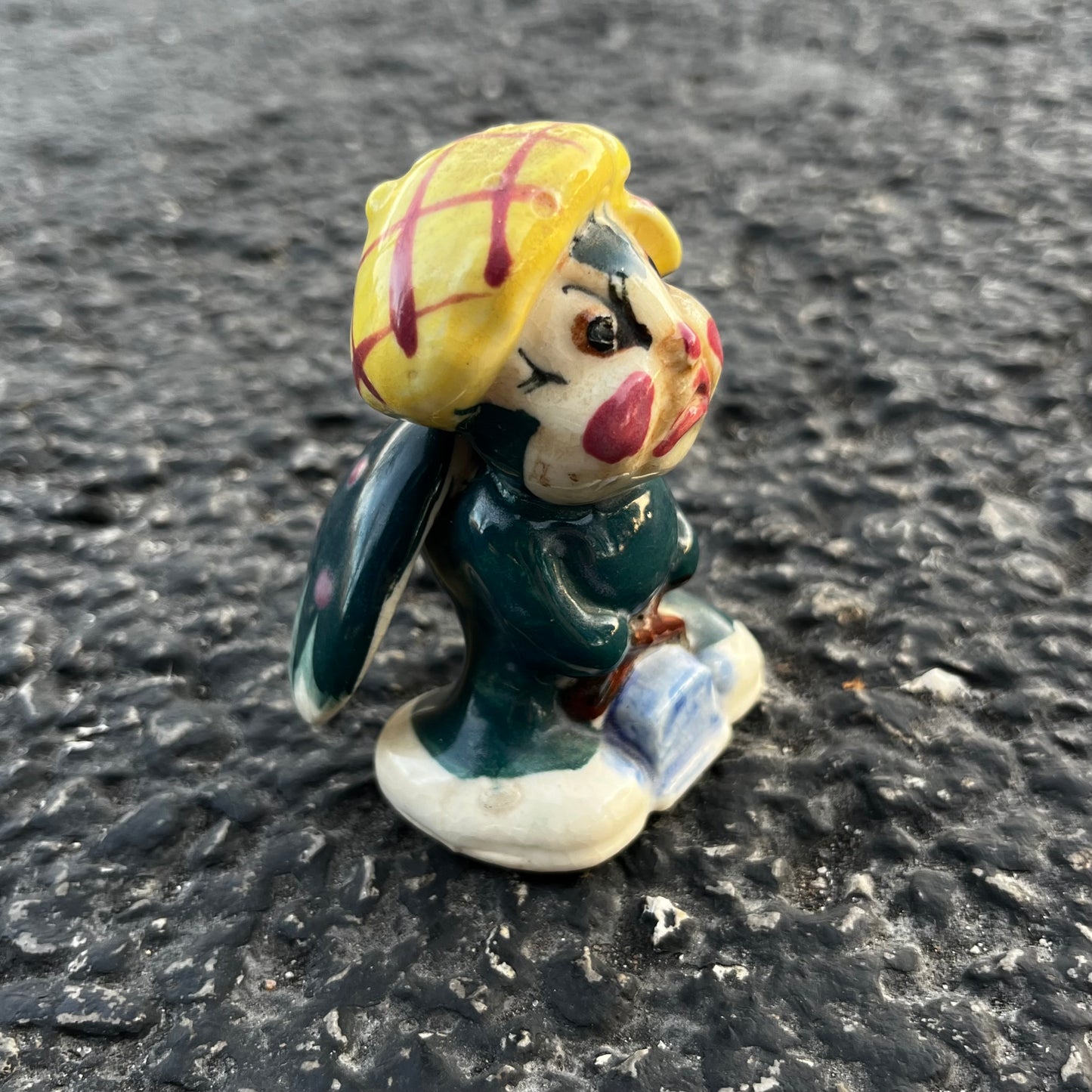 1950s Ceramic fly buddy.