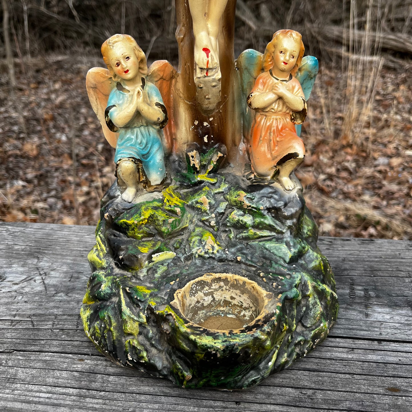 Large 1935 Chalkware crucifix from Chicago.
