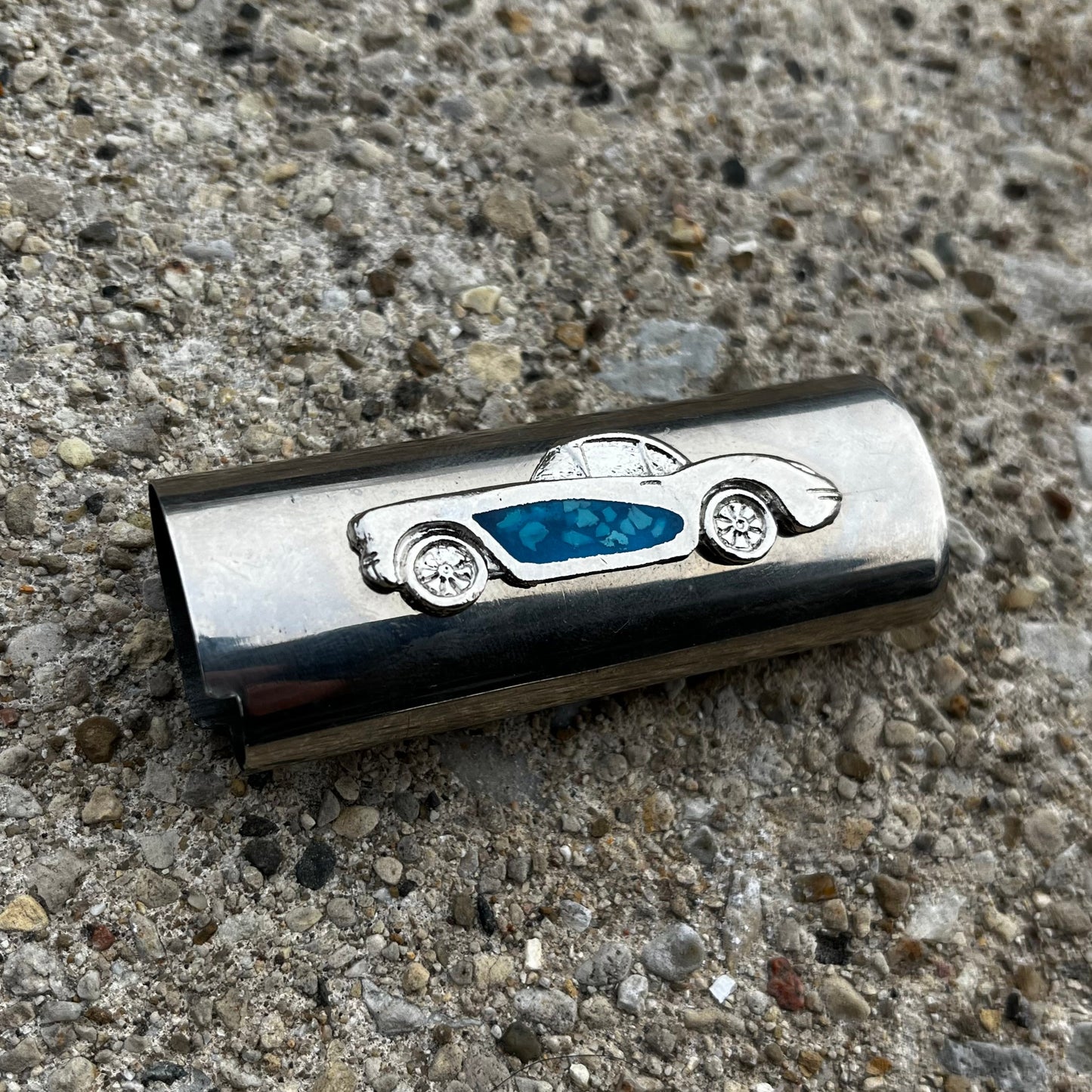1980s Cruiser lighter sleeve.