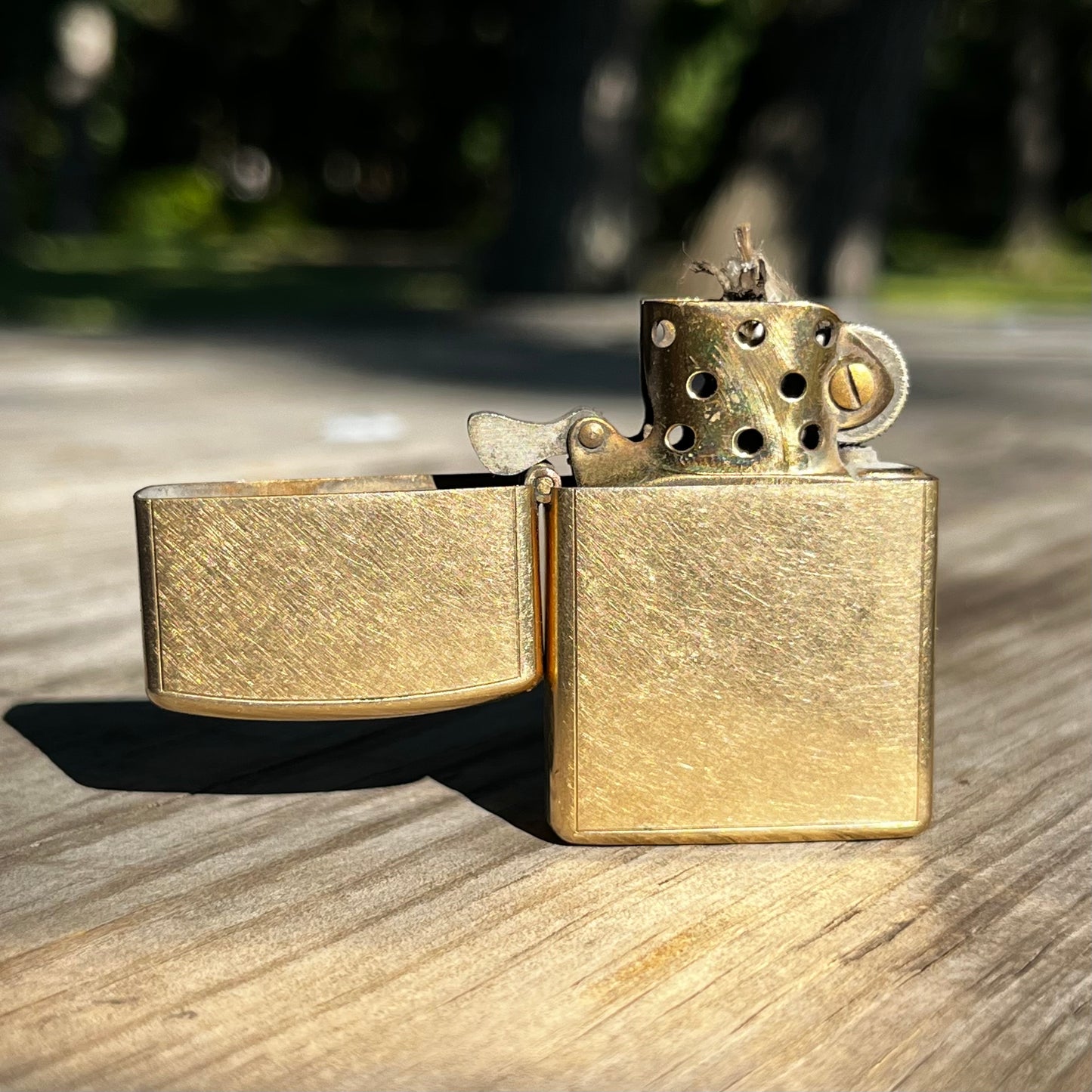 1960s 12 Karat gold filled Anson flip lighter.