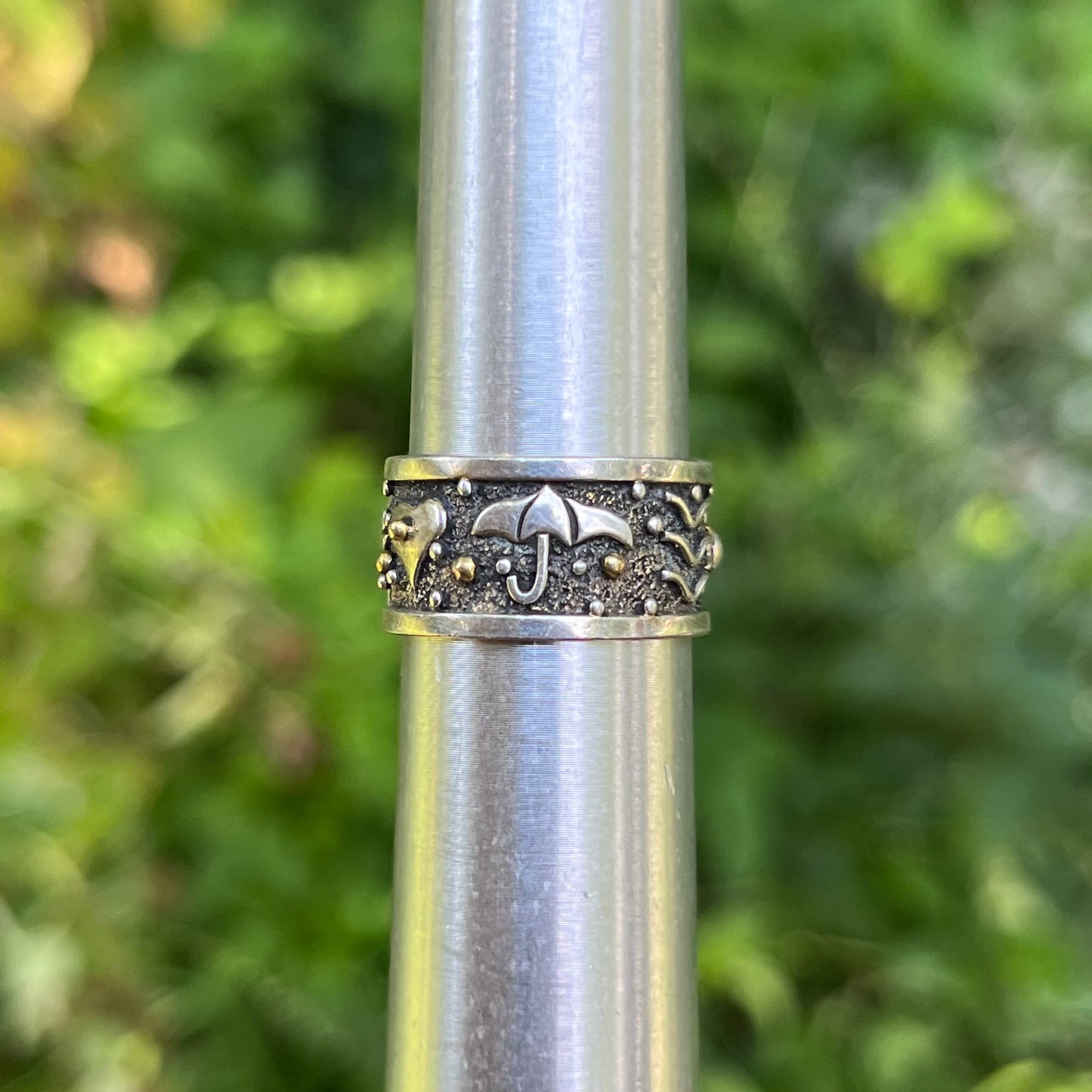 Vintage Sterling silver nature ring. Size 6.75.