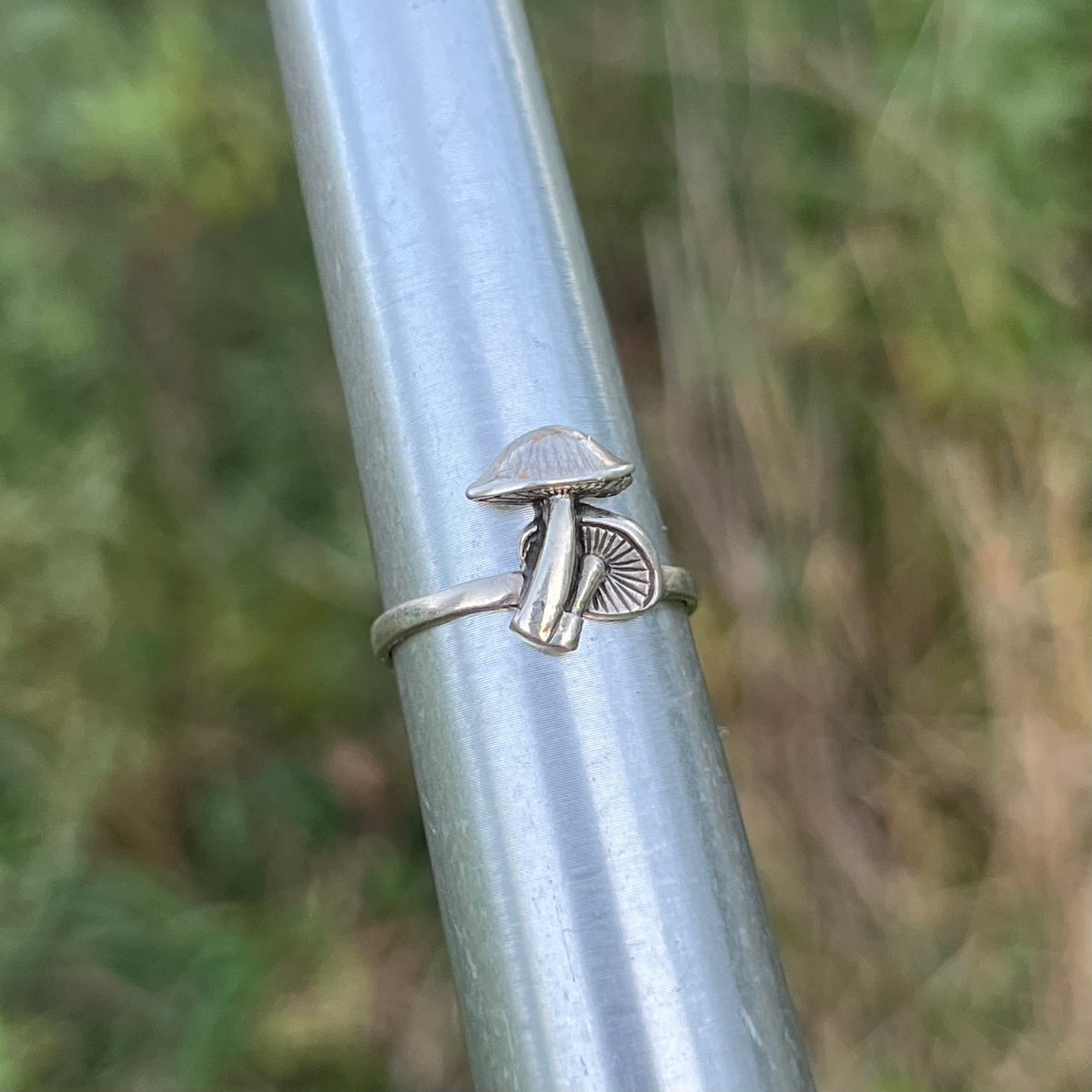 Sterling Silver mushroom ring. Size 6.