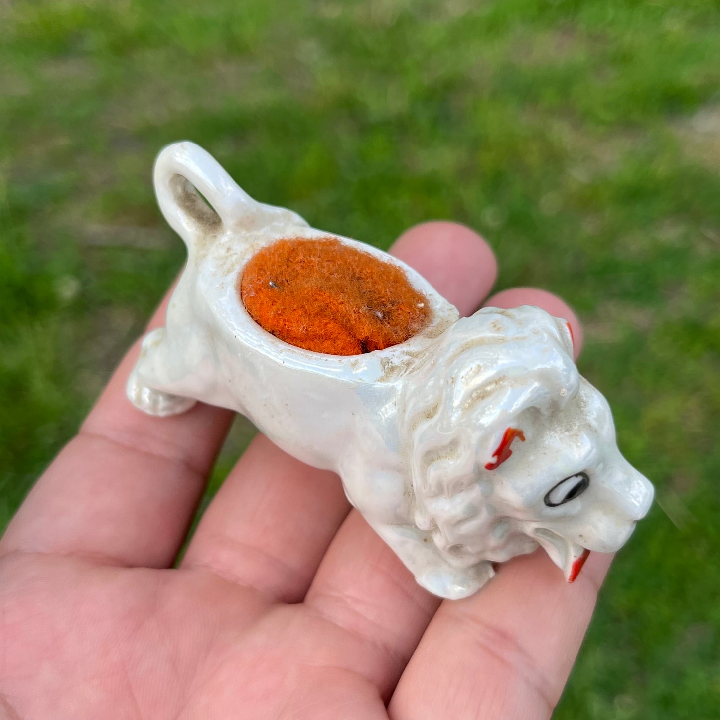 1950s Lion pin cushion.