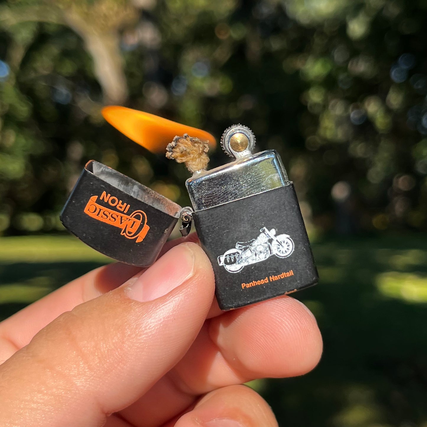 90s Classic iron mini flip lighter.