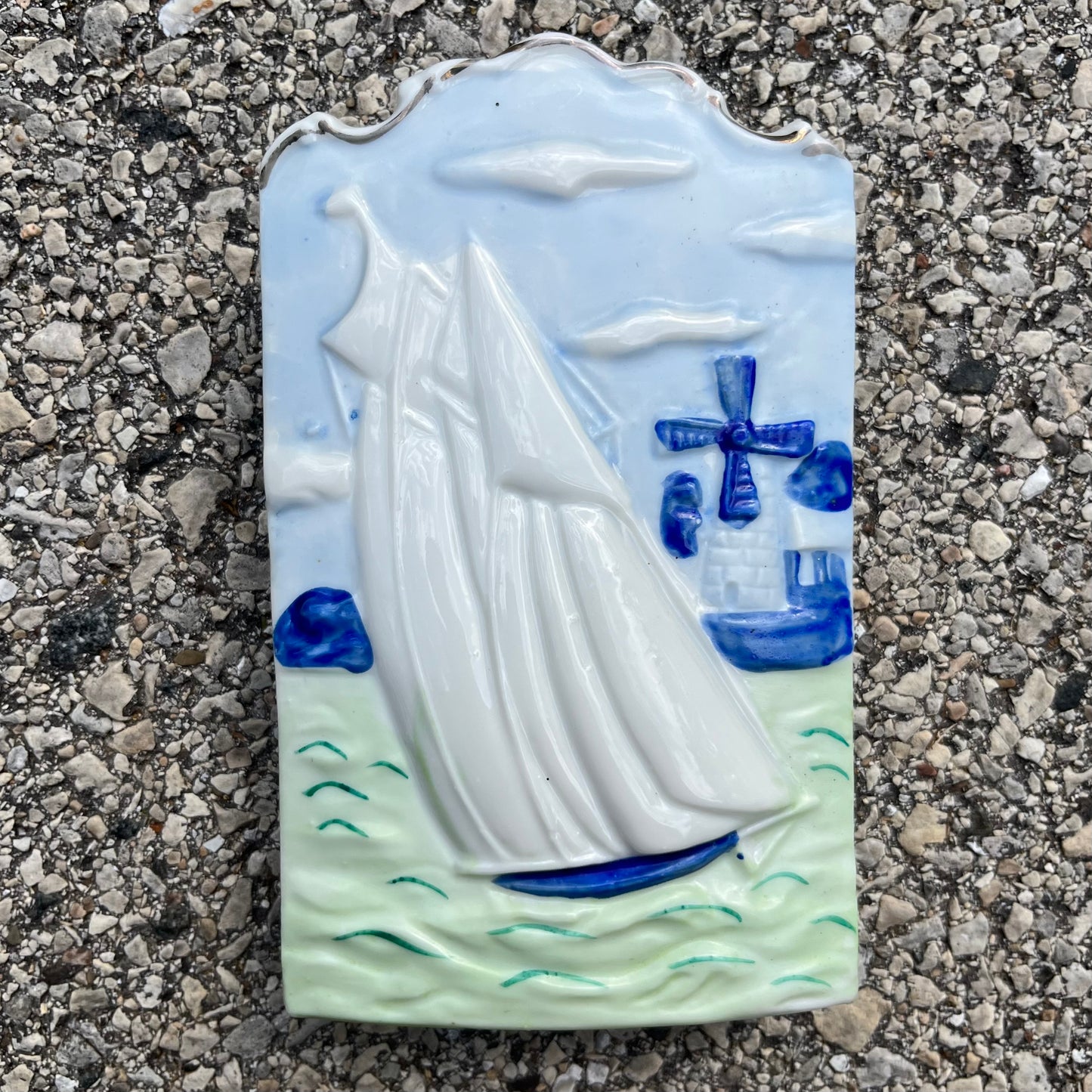 1960s Sailboat wall pocket.