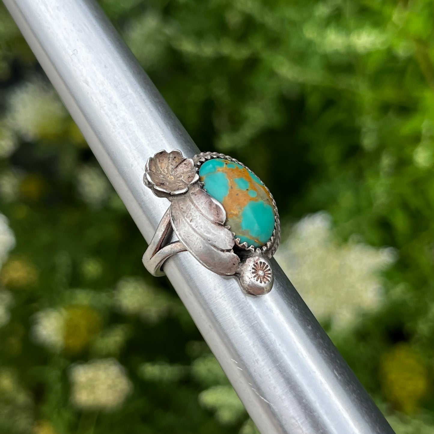 Vintage Sterling silver turquoise feather ring. Size 5.75.