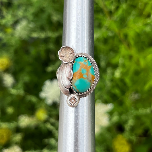 Vintage Sterling silver turquoise feather ring. Size 5.75.