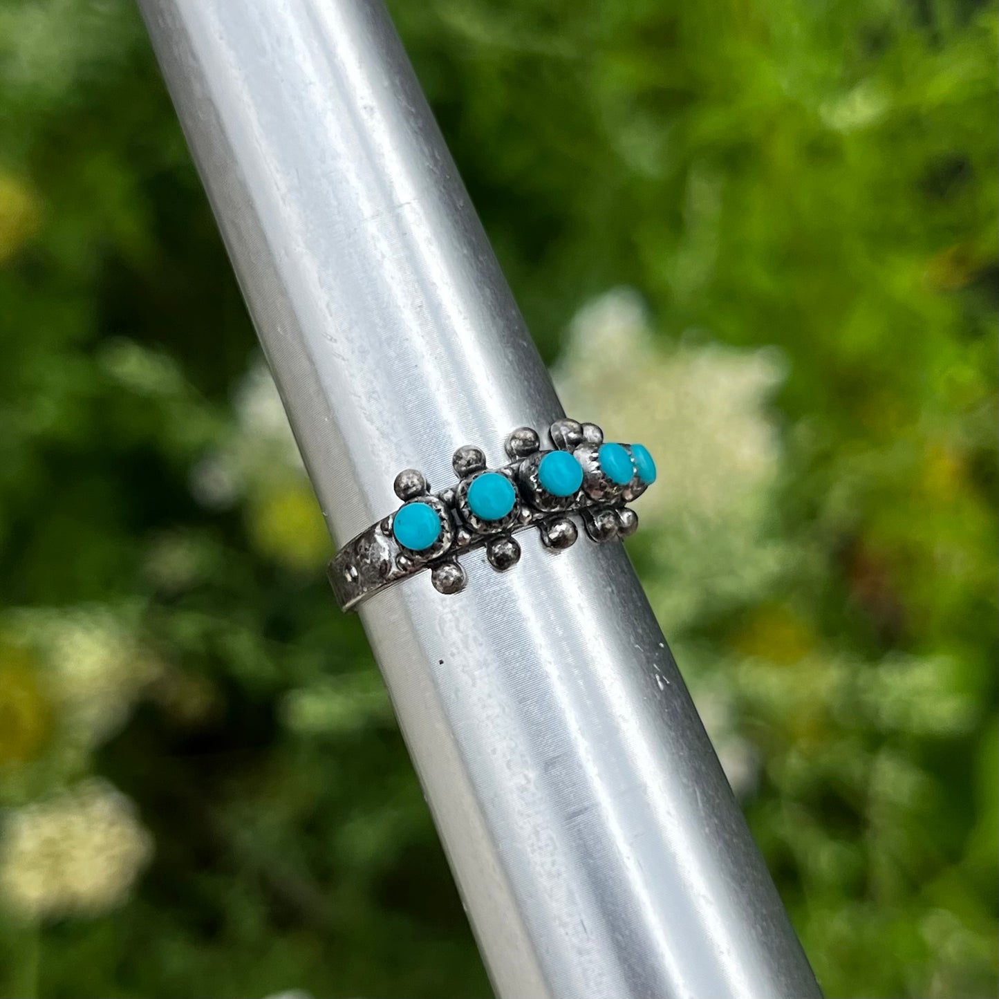 Vintage Sterling silver turquoise snake eyes ring. Size 7.5.