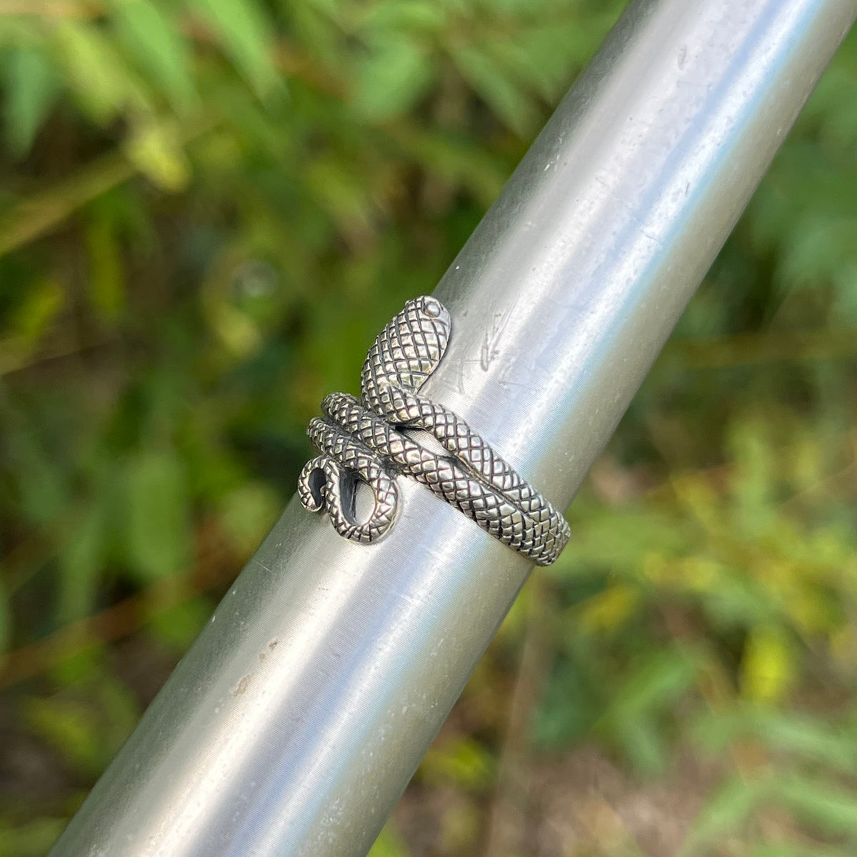 Vintage Sterling Silver snake ring. Size 9.75.