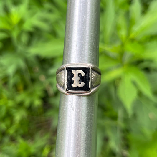 Vintage Sterling silver initial ring. Size 8.75.