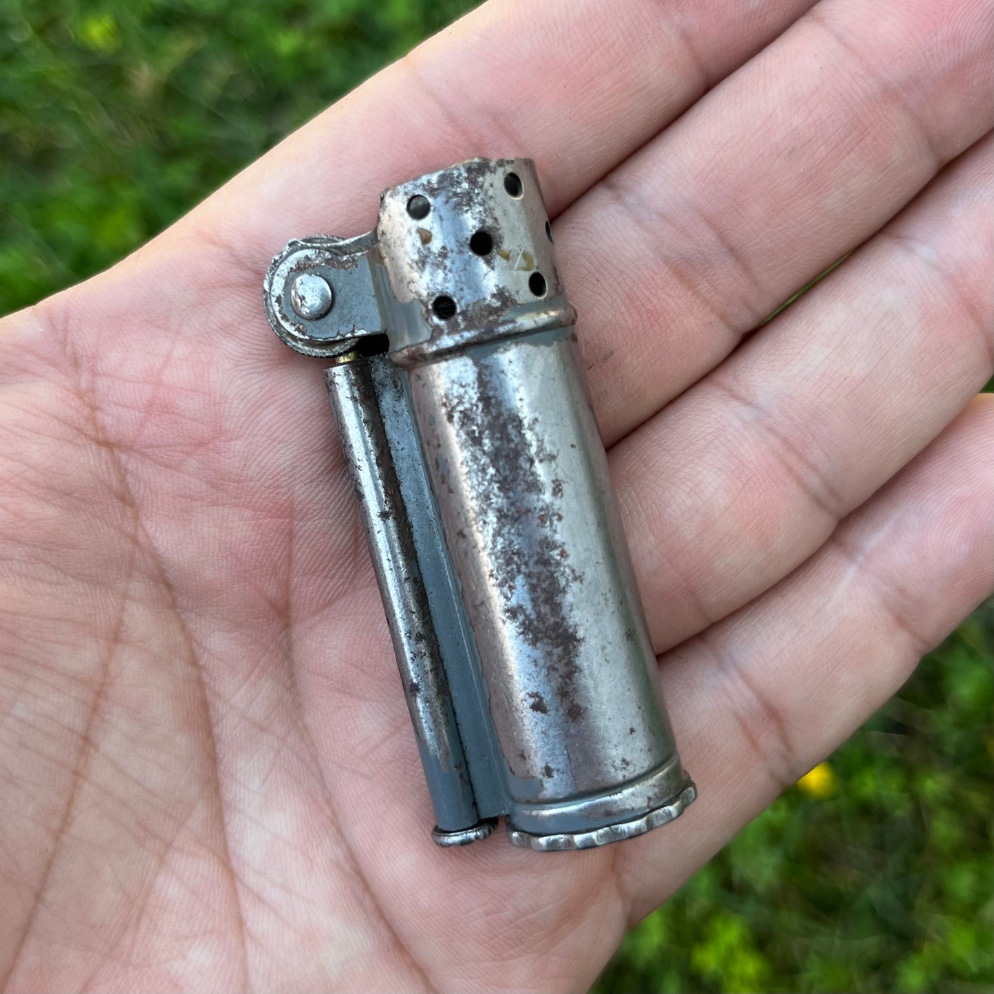 1940s Dunhill service lighter.