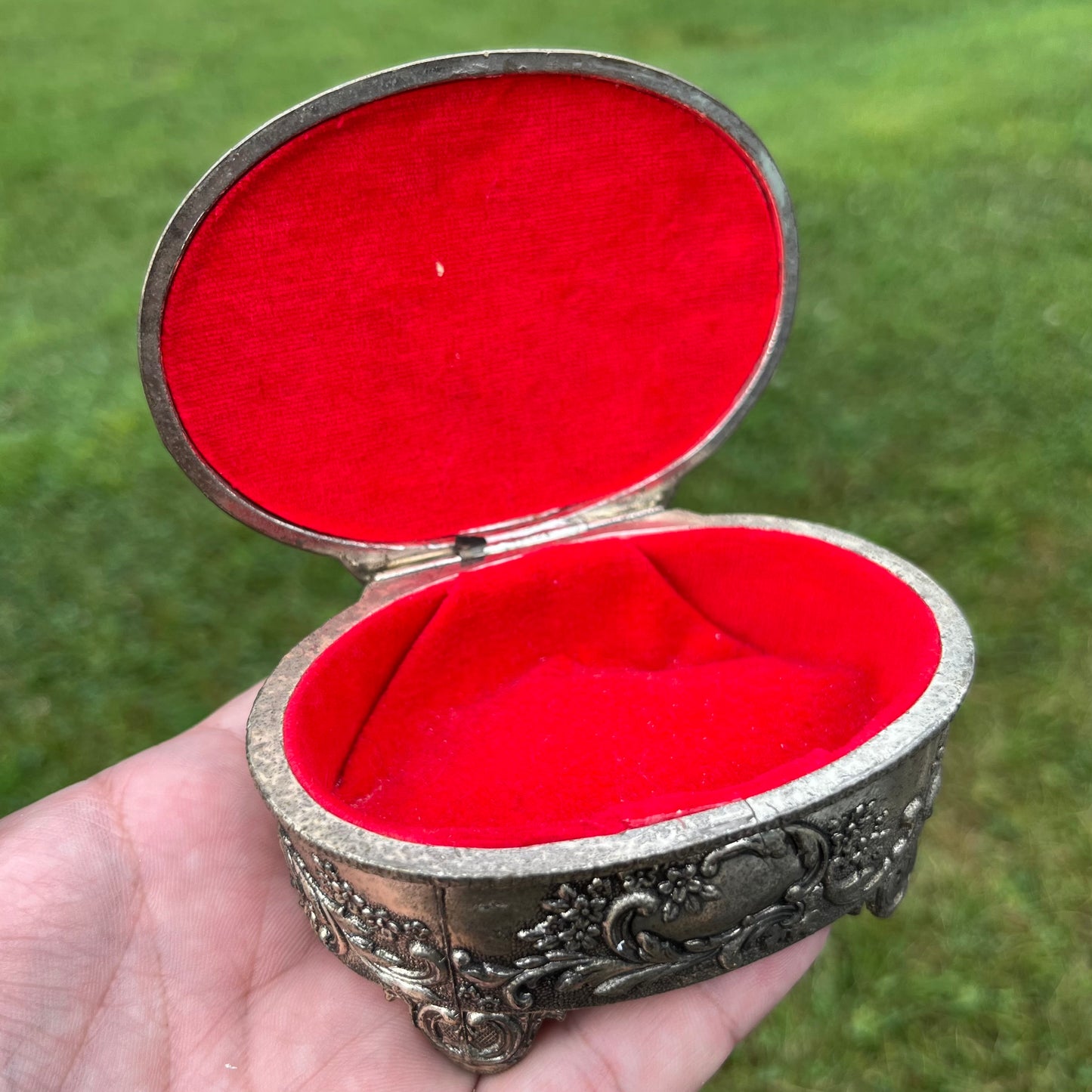 Vintage silver tone jewelry dish.