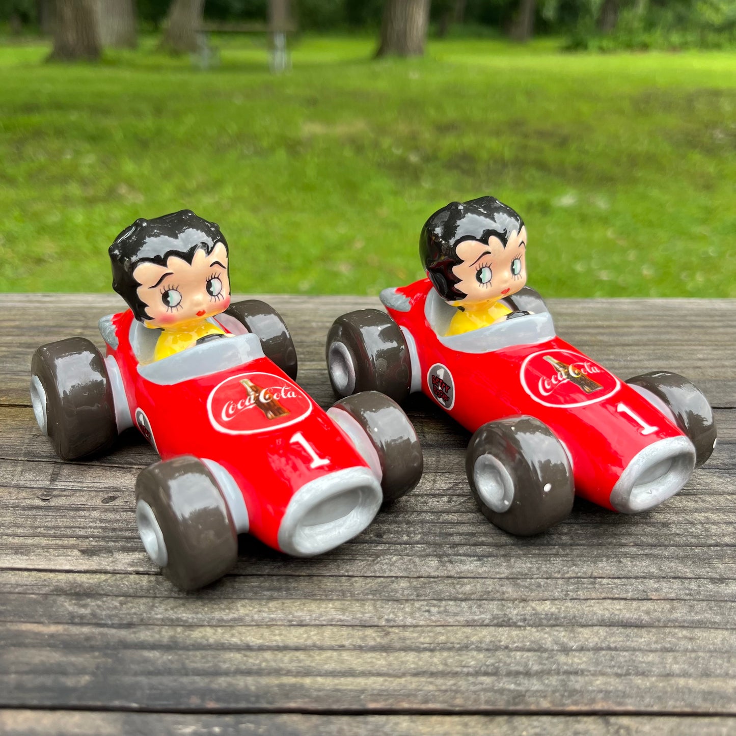 Y2K Betty Boop racecar salt n' pepper shakers.