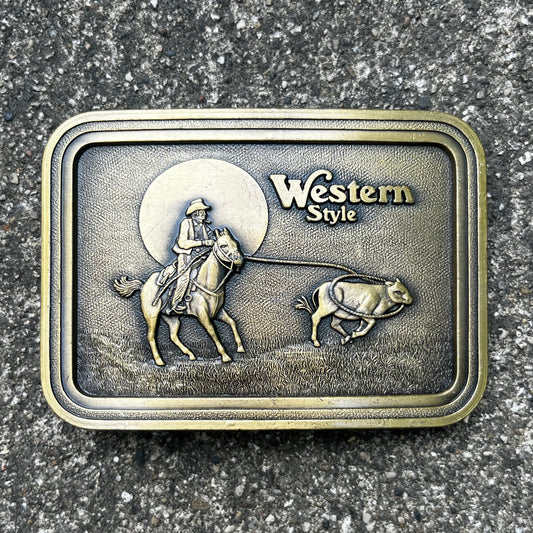 Vintage western style belt buckle.