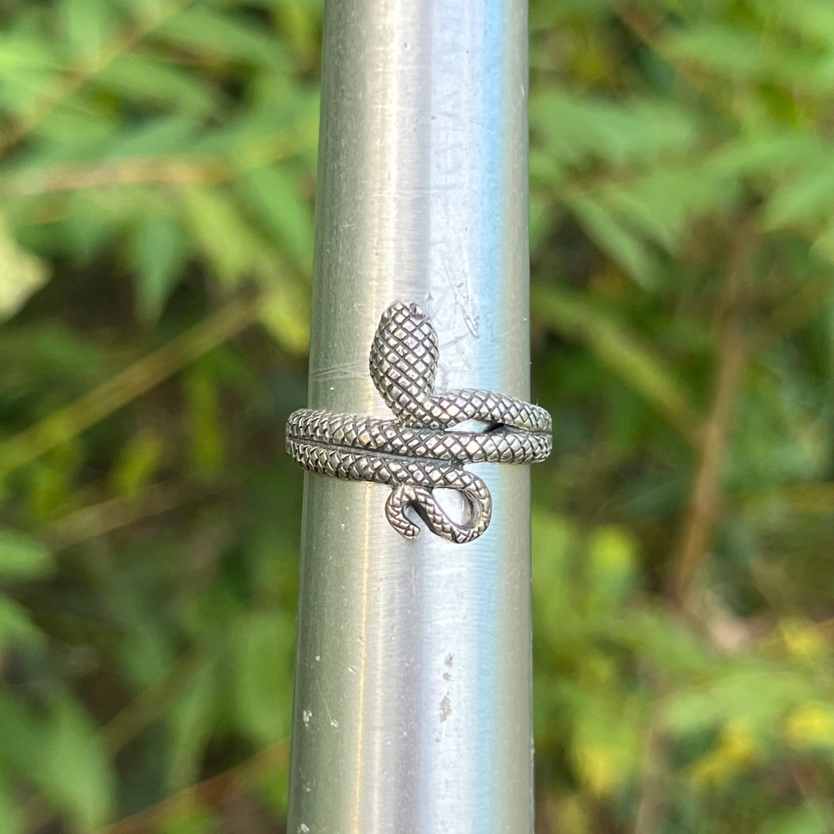 Vintage Sterling Silver snake ring. Size 9.75.