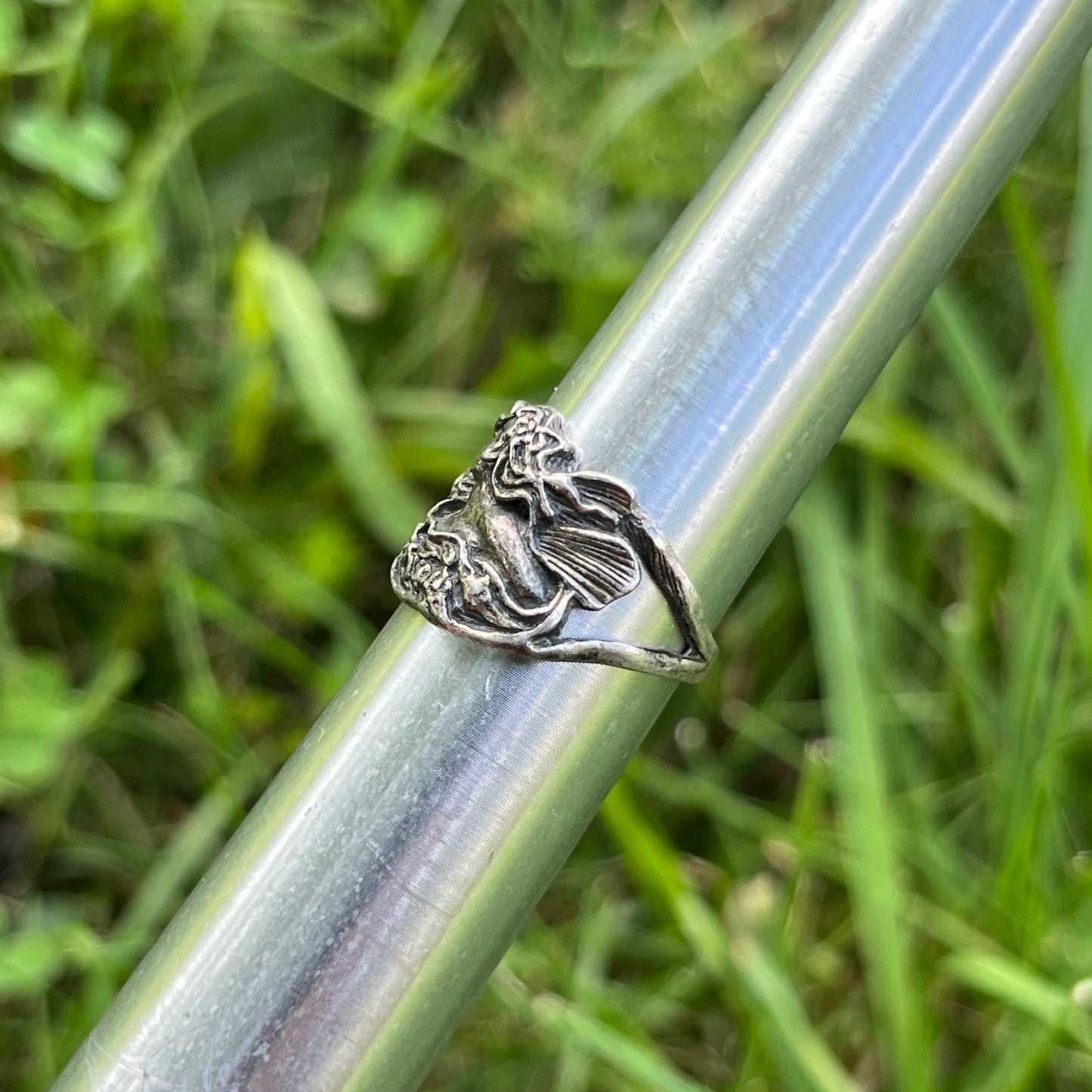 Vintage Sterling silver fairy ring. Size 7.