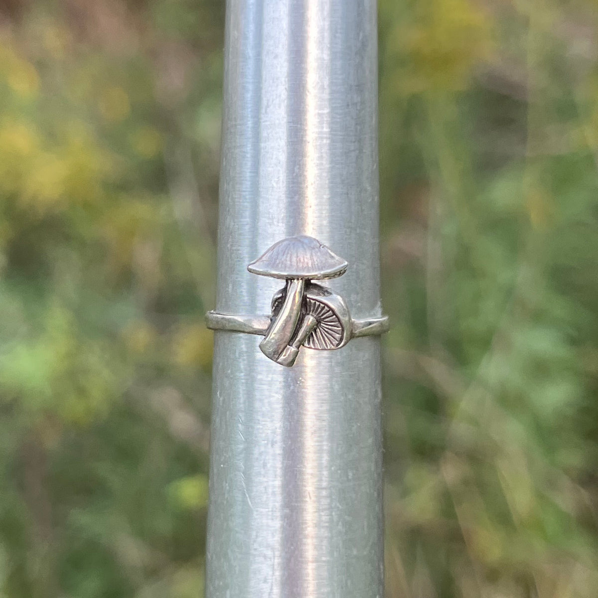Sterling Silver mushroom ring. Size 6.