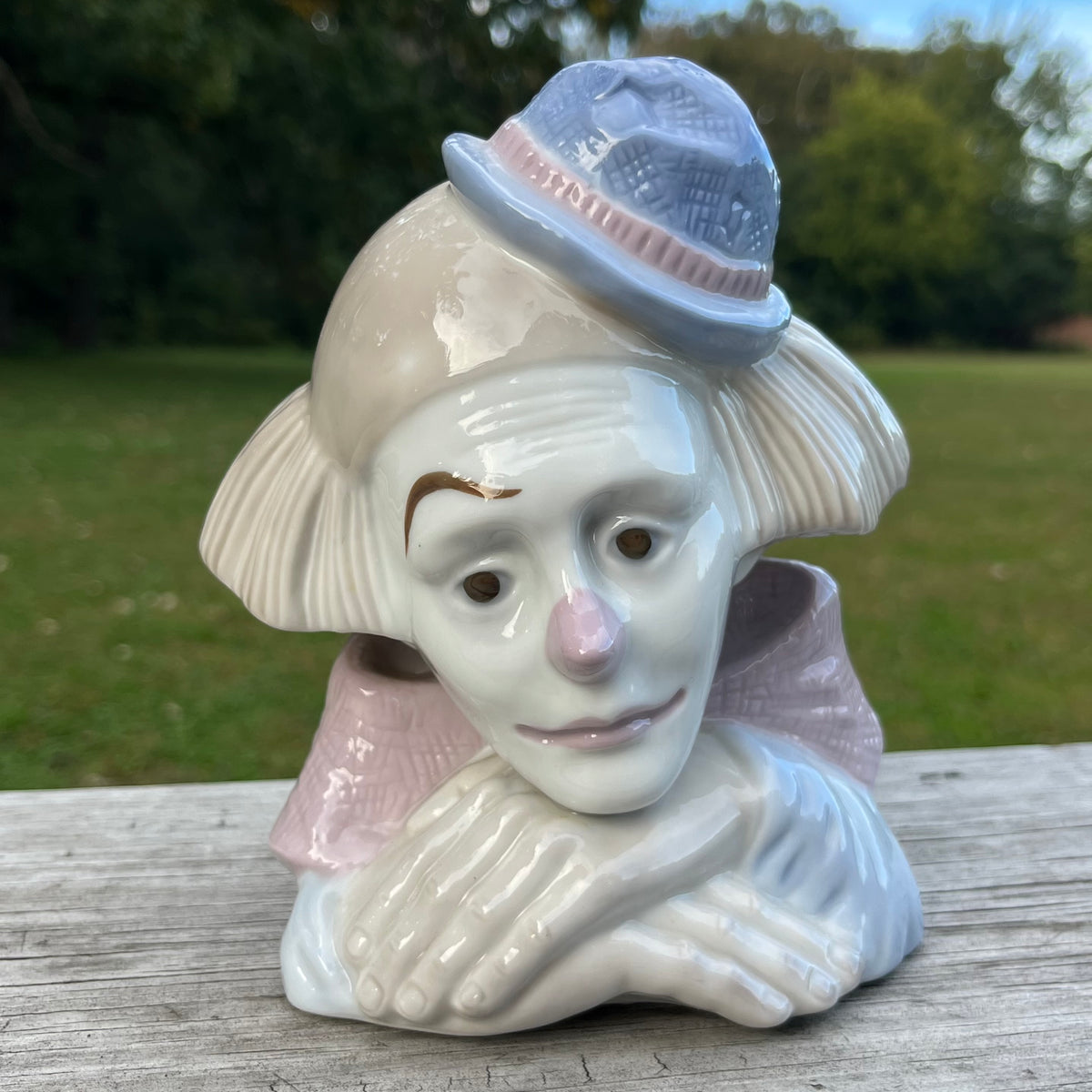 90s Paul Sebastian pensive clown.