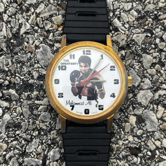 Vintage Muhammad Ali watch. (Works)