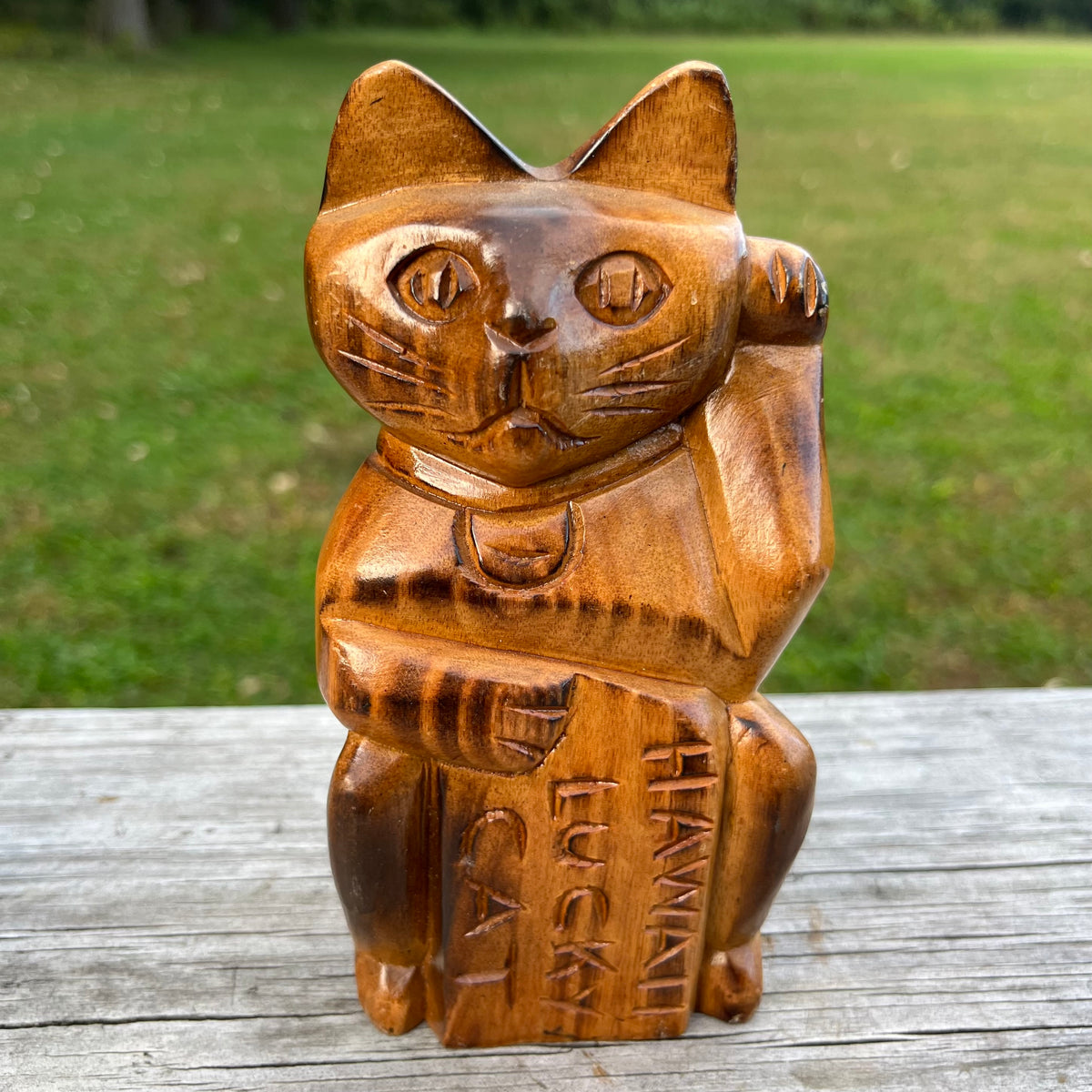 Vintage hand carved Hawaiian lucky cat.
