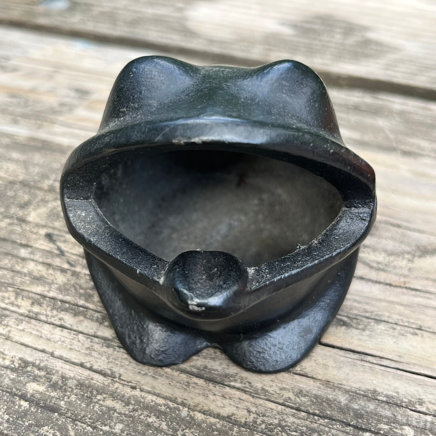 Vintage Robert Emig frog ashtray.