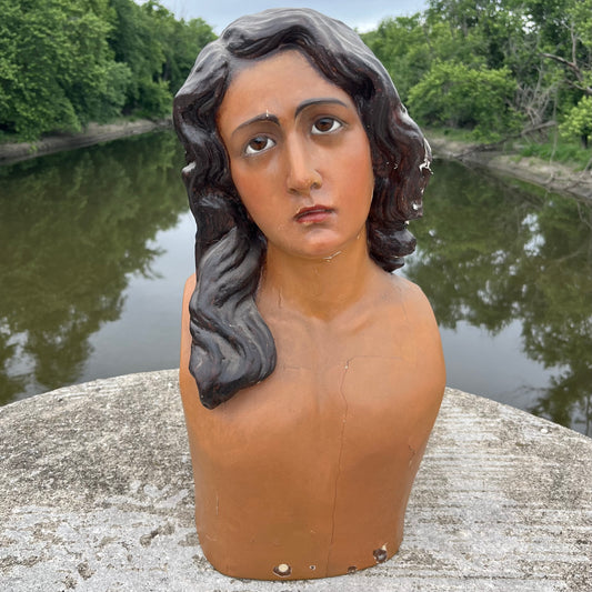 Early 1900s Panamanian Santa María la Antigua bust.