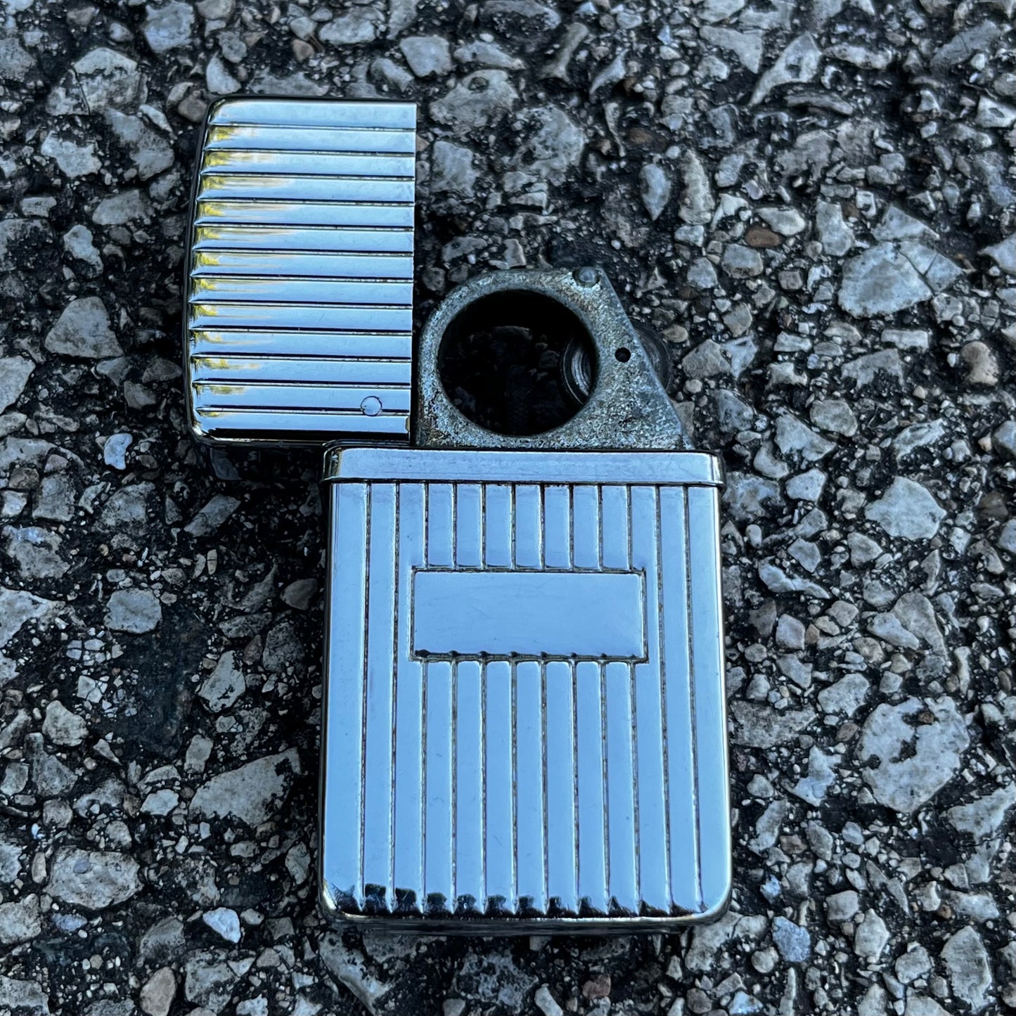 1950s Nimrod cigar lighter.