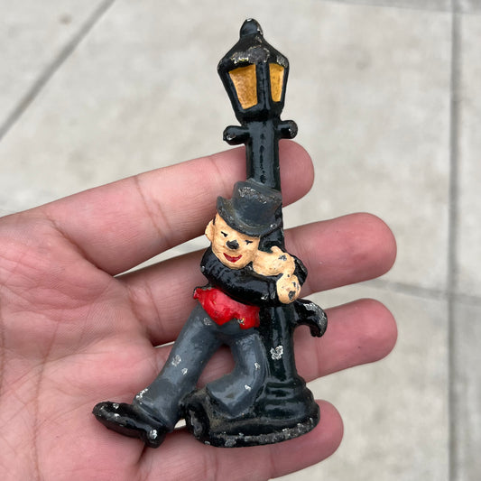 Vintage cast iron drunkard.