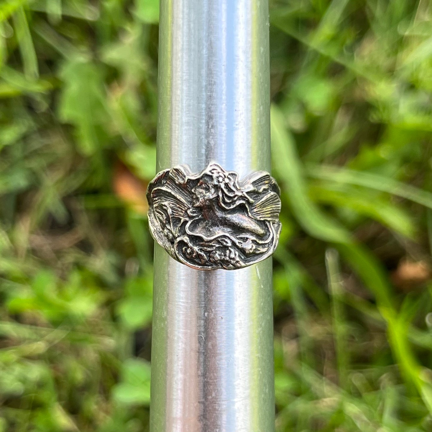 Vintage Sterling silver fairy ring. Size 7.