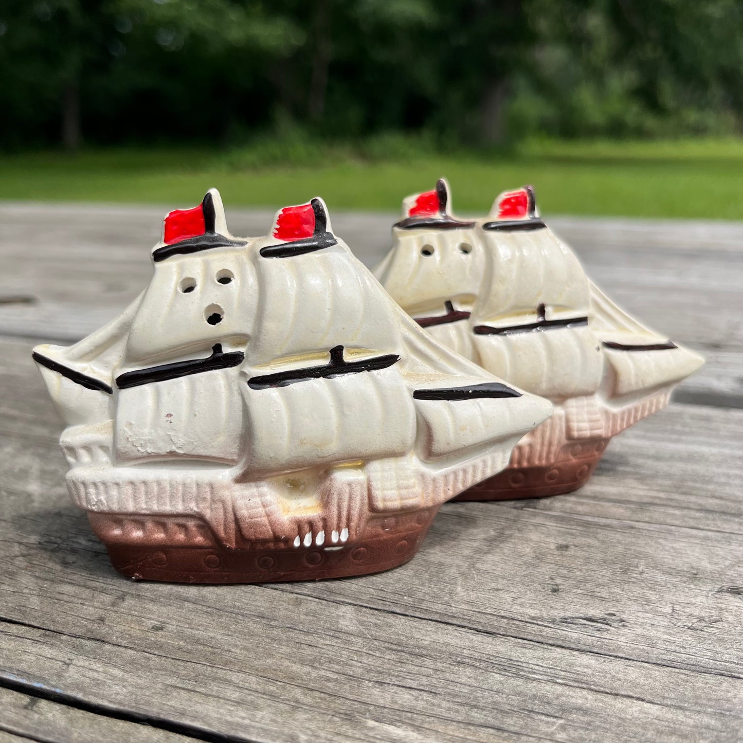 Vintage sailboat salt n’ pepper shakers.