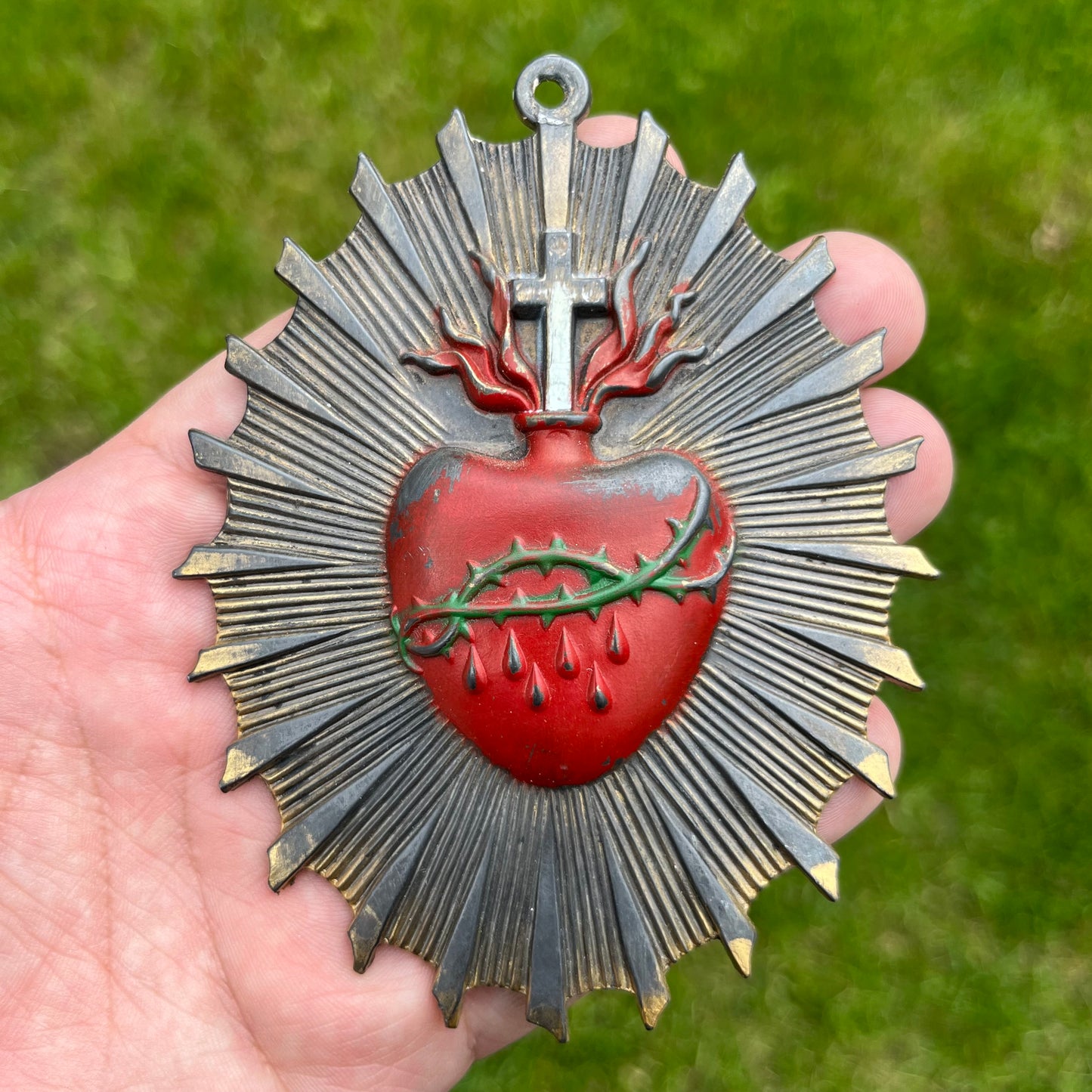 1940s Sacred heart of Christ plaque.